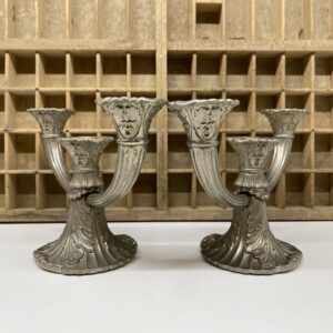 Coppia candelabri peltro anni '50 2