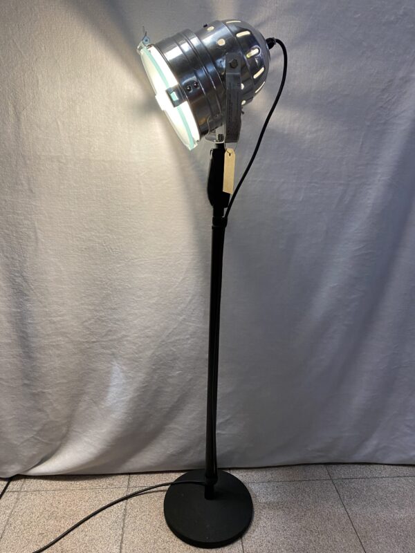Lampada da terra spotlight 13