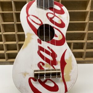 Ukulele Coca Cola 5